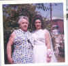 GrandmaBea&Karen.jpg (53057 bytes)